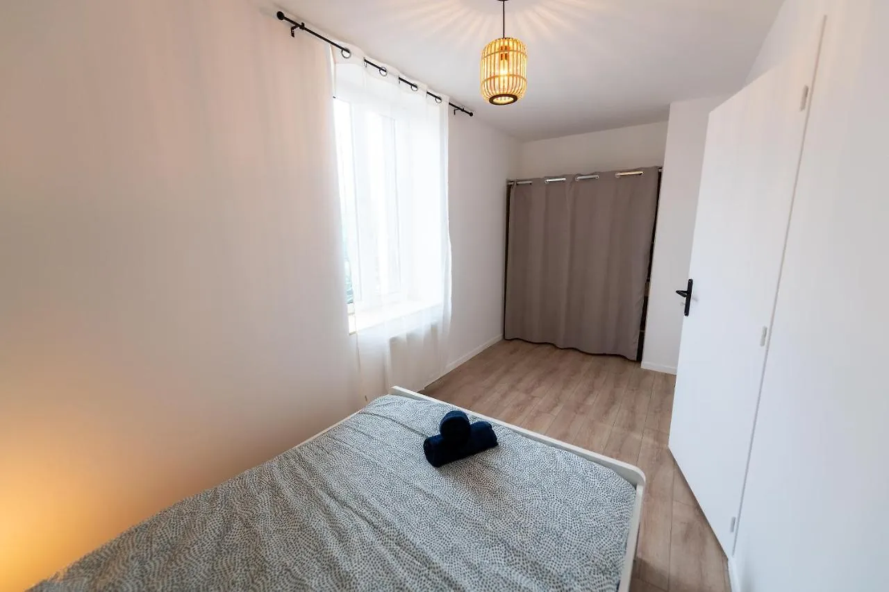Apartment Kasa Zen - Climatisation - Tout Equipe - Stationnement Gratuit Saint-Chamond France